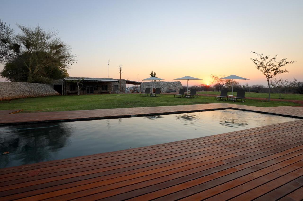 Anderssons At Ongava Villa Okaukuejo Bagian luar foto